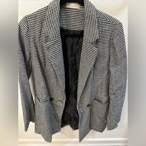 Oversized Black and White Houndstooth Blazer